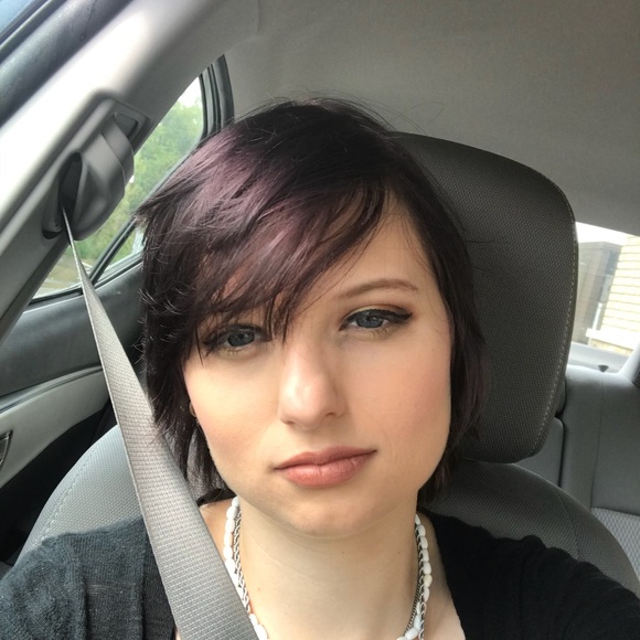 Meet your Posher, Cheslea - Picture 1 of 1